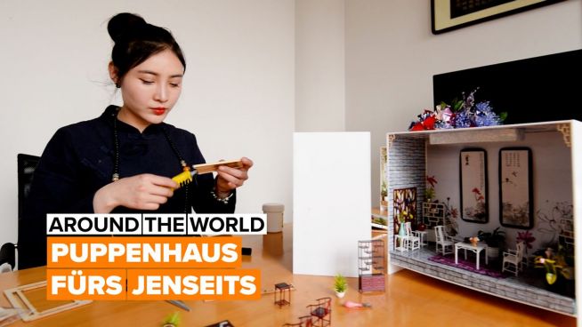Around the world: Puppenhaus fürs Jenseits