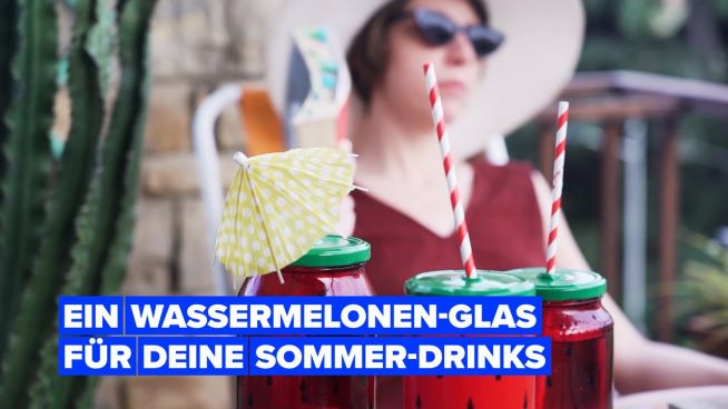 Ein Wassermelonen-Einmachglas für deine Sommer-Drinks