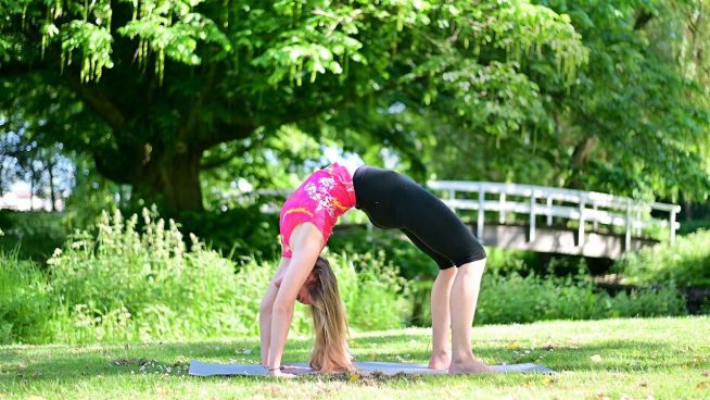 Yoga-Workout für die Lernpause