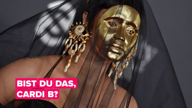 Cardi B war bei den American Music Awards im wahrsten Sinne des Wortes nicht wiederzuerkennen